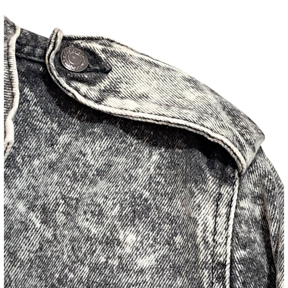 Vintage Levis Jean Jacket Acid Wash Black Denim Size L 1980s Epaulets Cropped - Picture 11 of 13